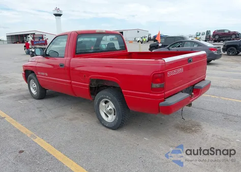 1999 Dodge Ram 1500 St z USA, uszkodzony, nr VIN 1B7HC16Z8XS278486